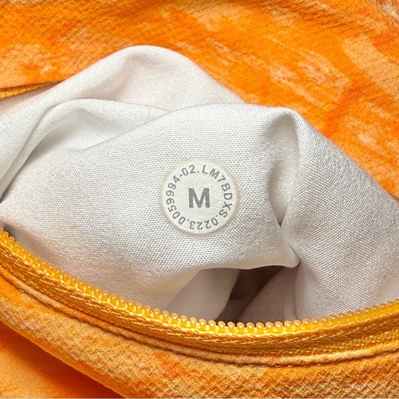 Lululemon License To Train Short 7" *Linerless in Ember Radiate Mango Dream - Picture 8 of 8